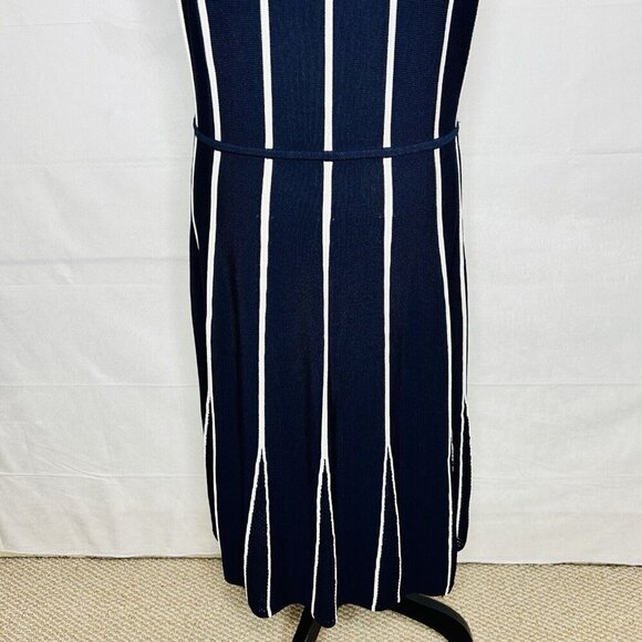 Calvin Klein Sweater Dress Size M Sleeveless Long Navy Blue Striped - Picture 10 of 10